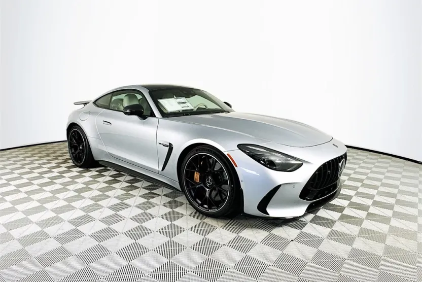 2026 Mercedes Benz AMG GT photo 1
