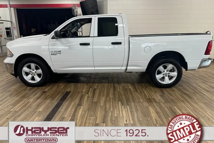 2024 Ram 1500 Classic SLT photo 1