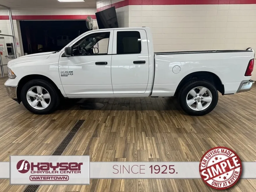2024 Ram 1500 Classic SLT photo 1