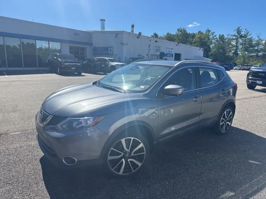 2019 Nissan Rogue Sport SL photo 1