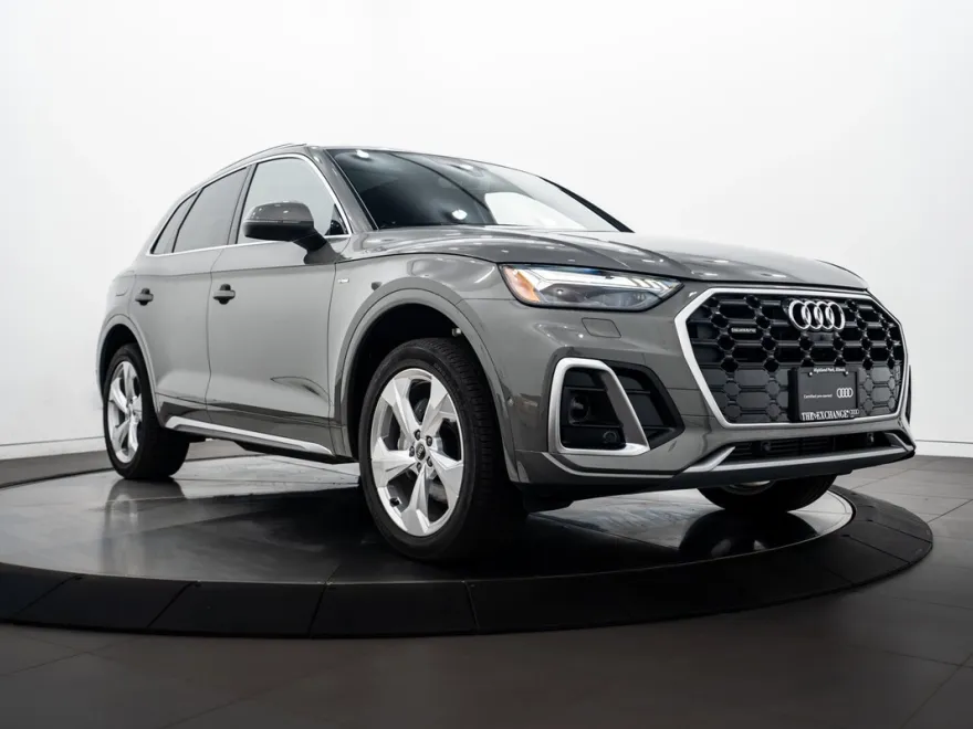 2023 Audi Q5 S line Premium Prestige photo 1