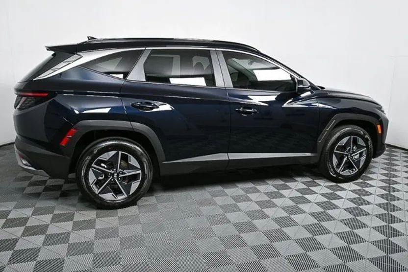 2025 Hyundai Tucson Hybrid SEL Convenience photo 1