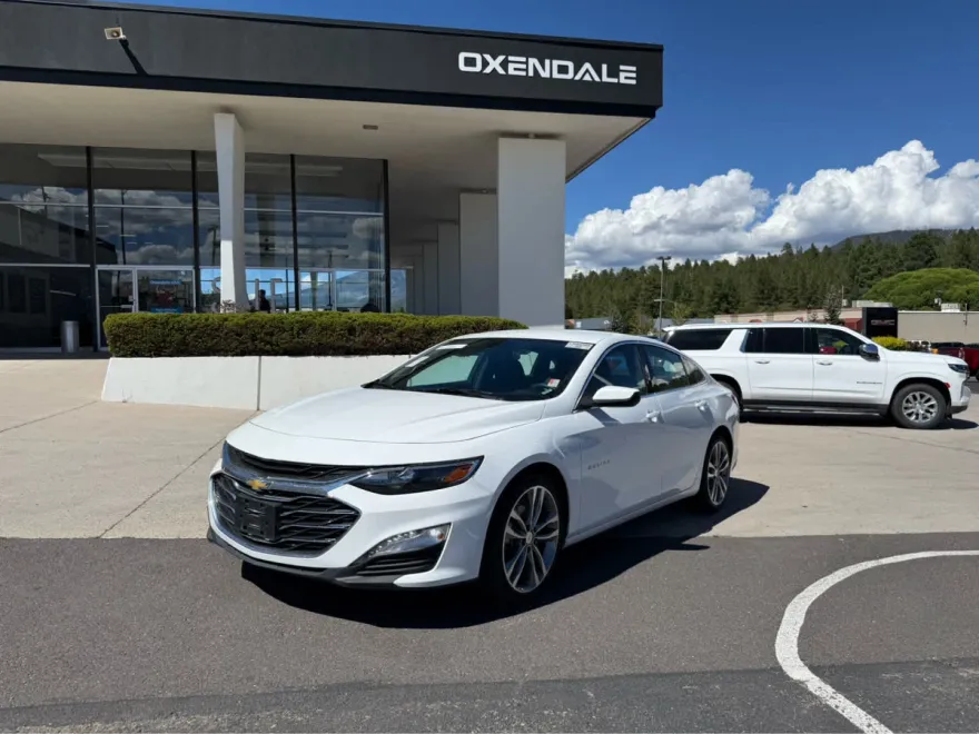 2023 Chevrolet Malibu 1LT photo 1