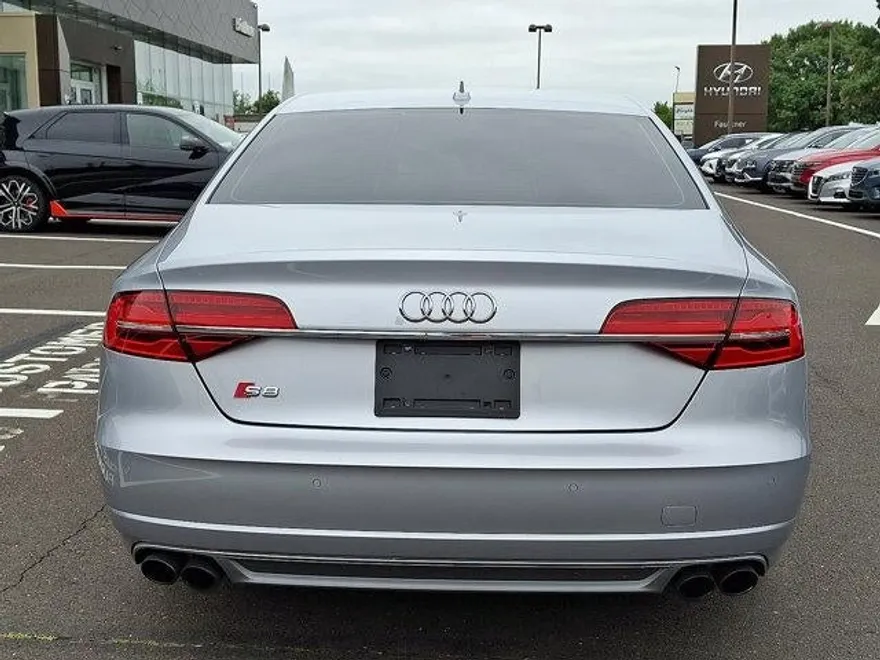 2016 Audi S8 4.0T photo 4