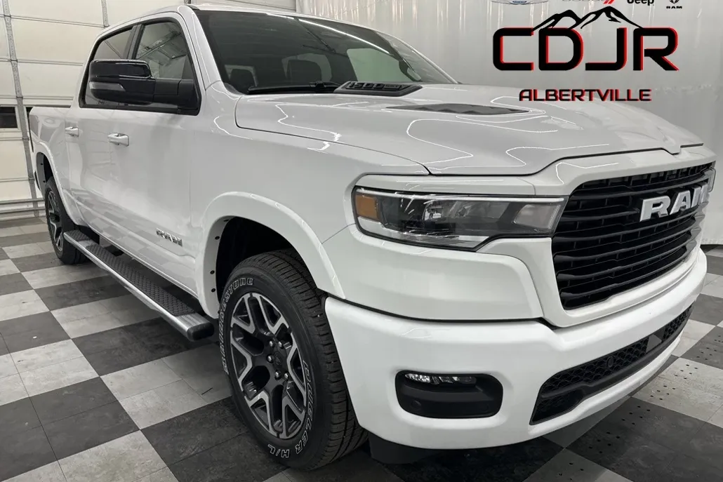 2025 Ram 1500 Laramie photo 1