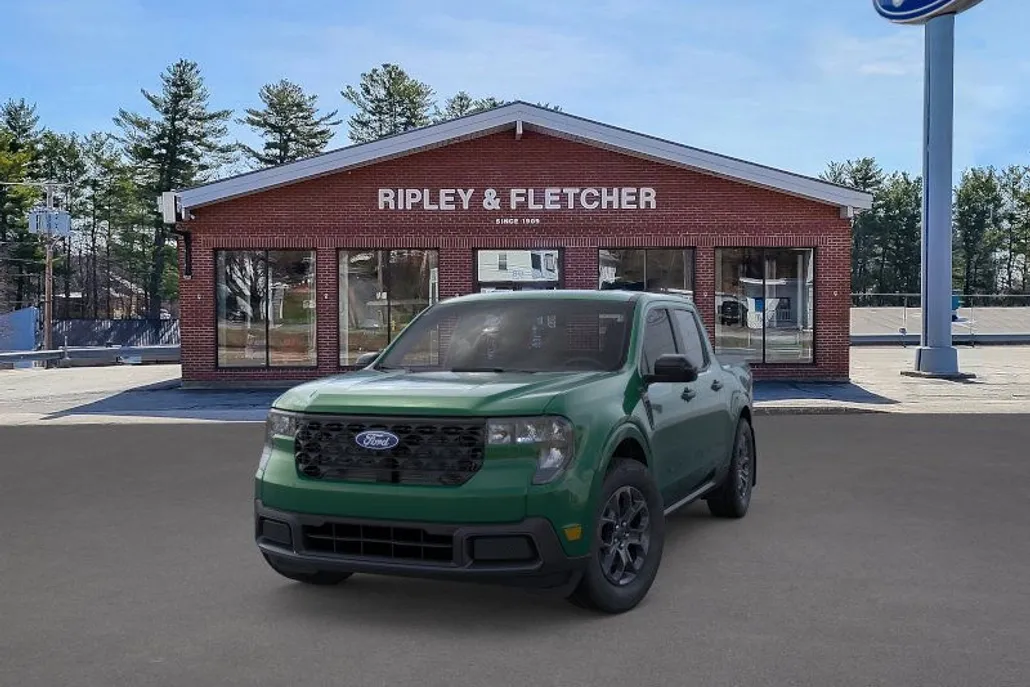 2025 Ford Maverick XLT photo 1