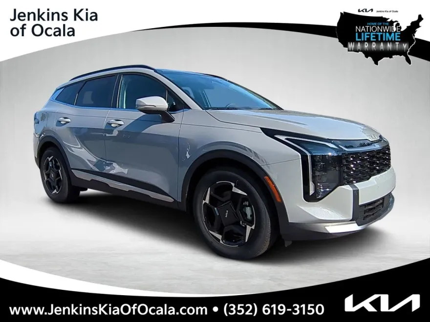 2026 Kia Sportage EX photo 1