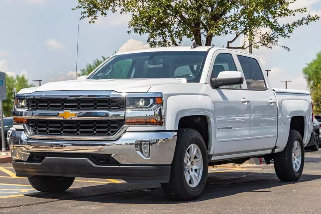 2018 Chevrolet Silverado 1500 LT Z71 photo 1