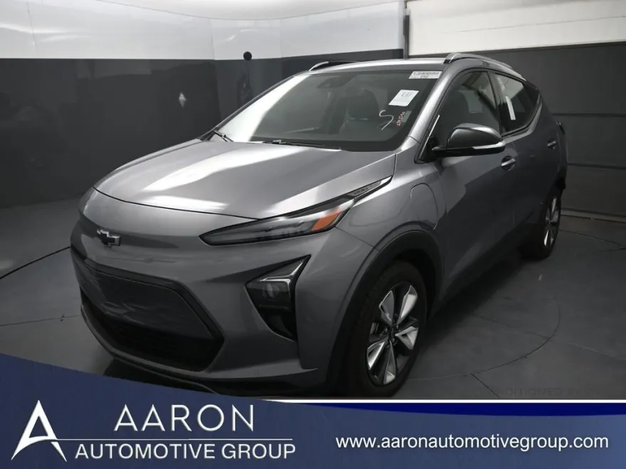 2023 Chevrolet Bolt EUV photo 1