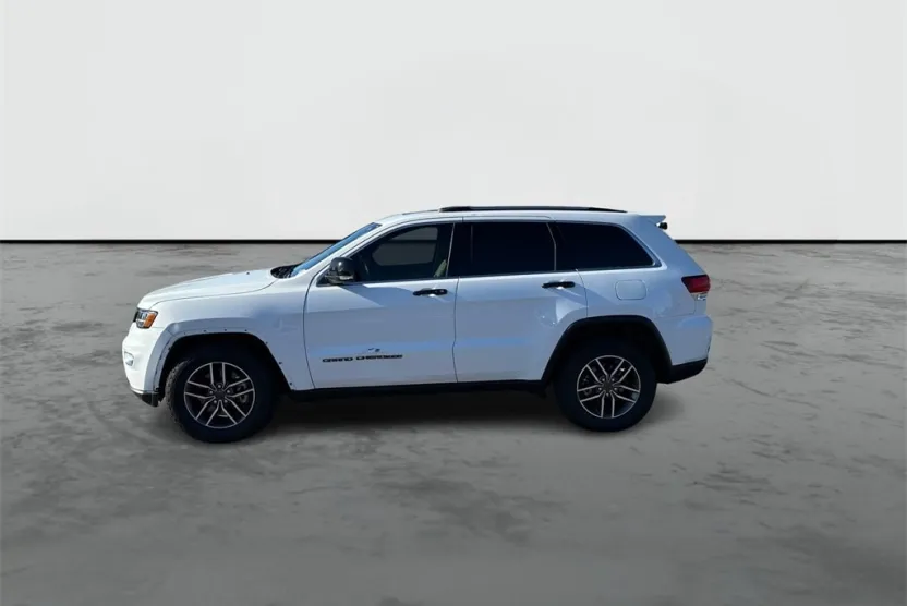 2021 Jeep Grand Cherokee Limited photo 1