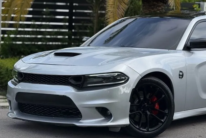 2020 Dodge Charger Scat Pack photo 1