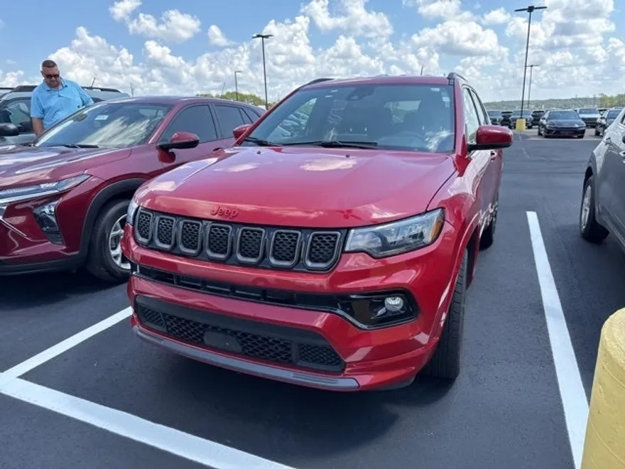 2023 Jeep Compass High Altitude photo 1