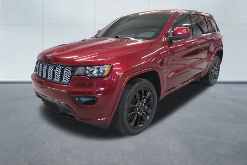 2022 Jeep Cherokee Laredo photo 1