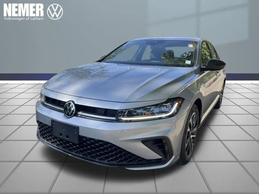 2025 Volkswagen Jetta 1.5T Sport photo 1