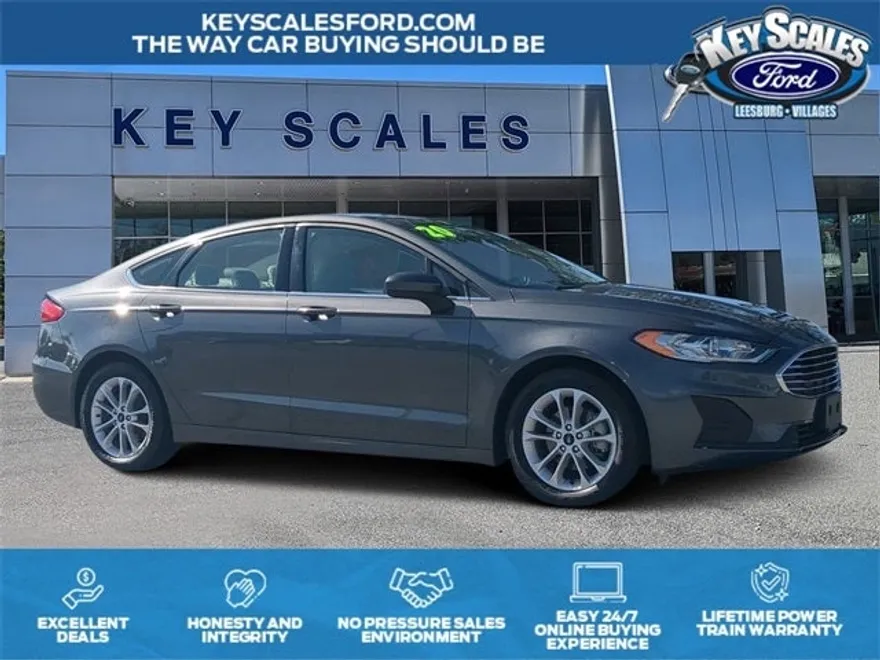 2020 Ford Fusion Hybrid SE photo 1