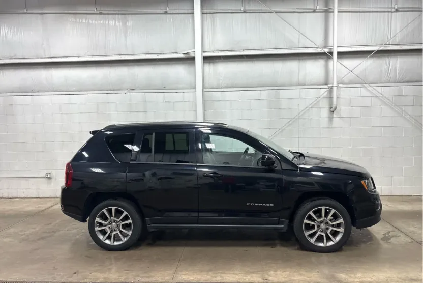 2016 Jeep Compass High Altitude photo 1