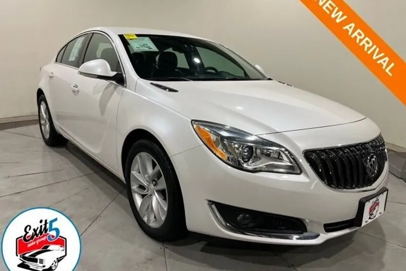 2017 Buick Regal Premium II photo 1