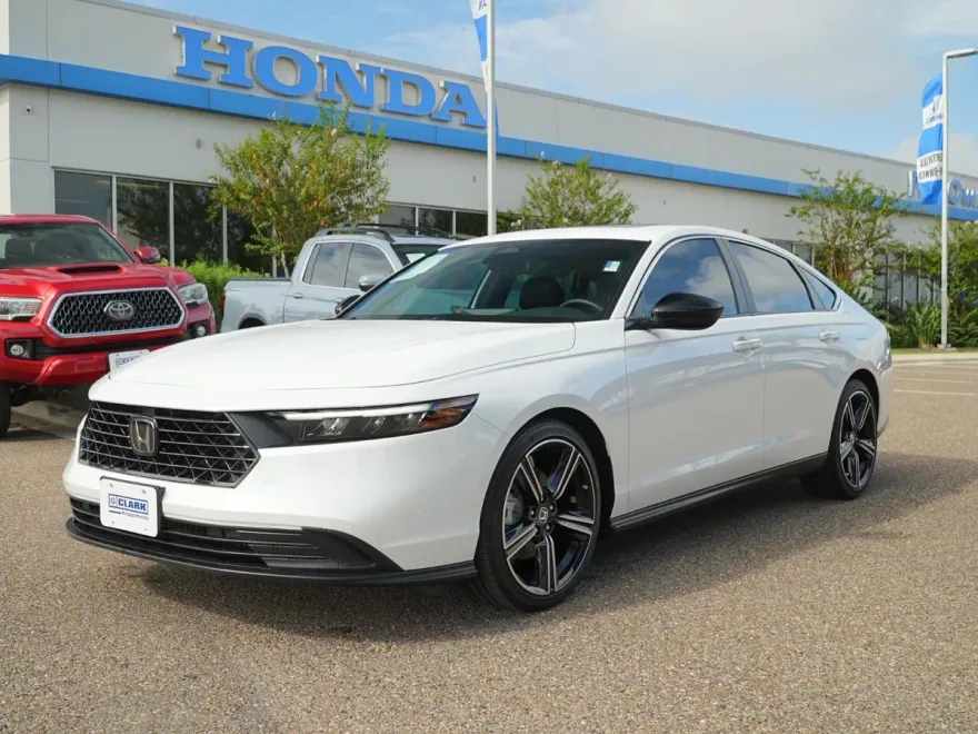 2025 Honda Accord Hybrid Sport photo 1
