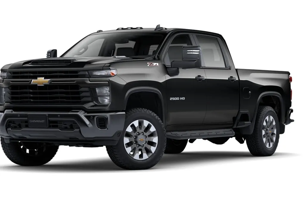 2025 Chevrolet Silverado 2500HD Custom photo 1