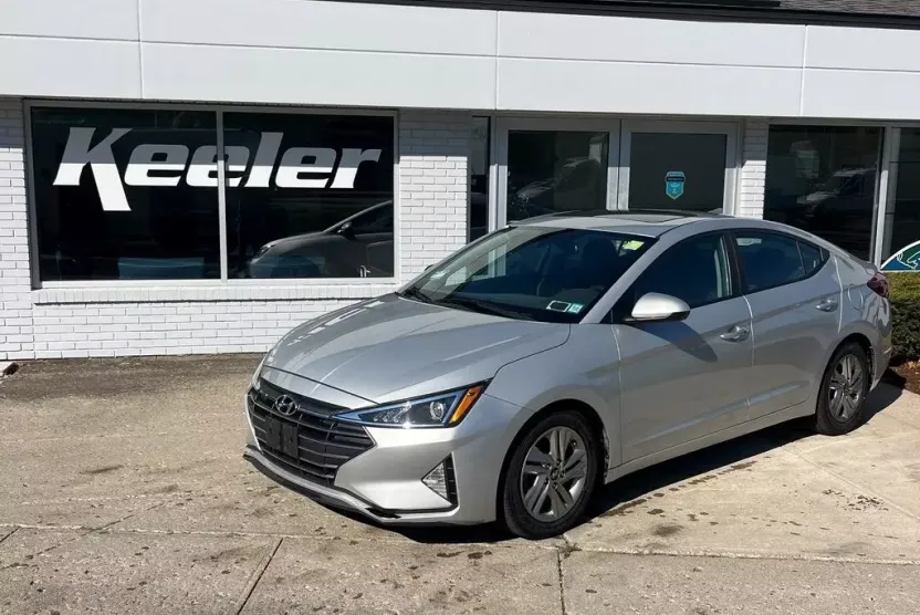 2019 Hyundai Elantra Value Edition photo 1