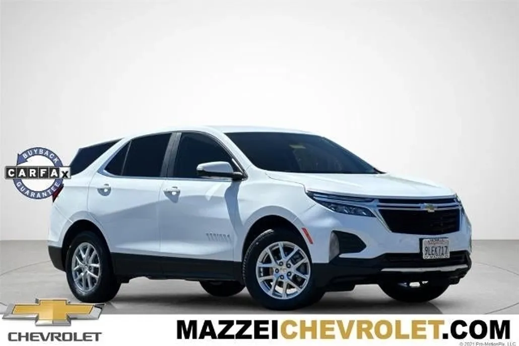 2024 Chevrolet Equinox LT photo 1