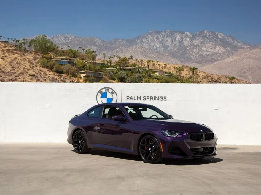 2025 Bmw 230i photo 1
