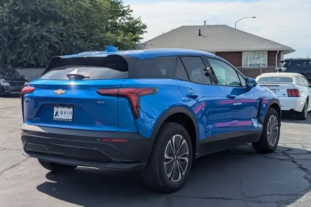 2024 Chevrolet Blazer EV photo 1