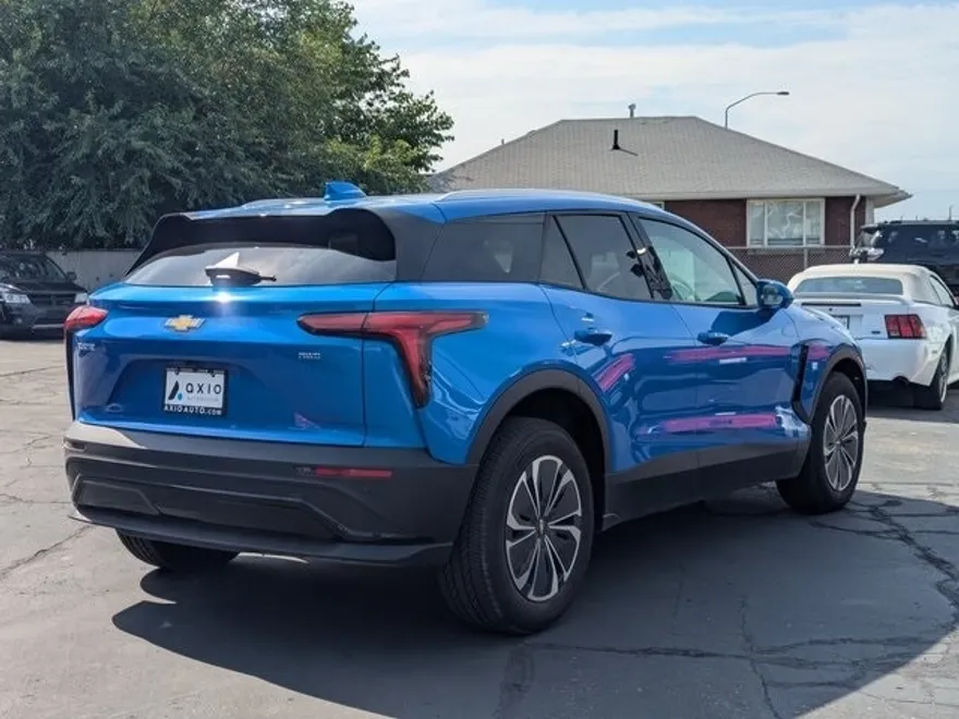 2024 Chevrolet Blazer EV photo 1