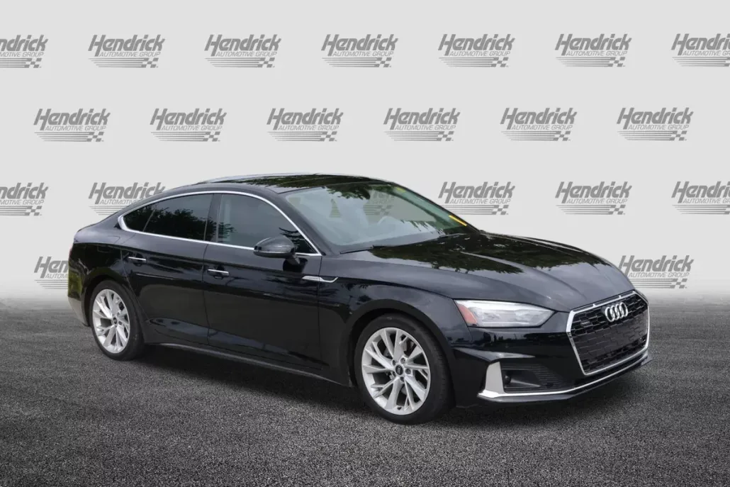 2022 Audi A5 Quattro Premium photo 1
