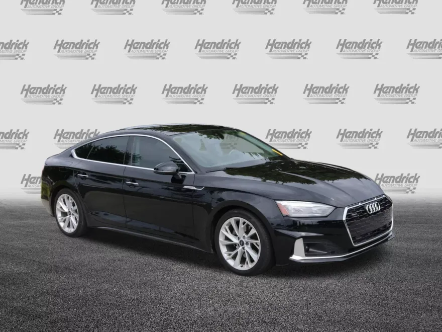 2022 Audi A5 Quattro Premium photo 1