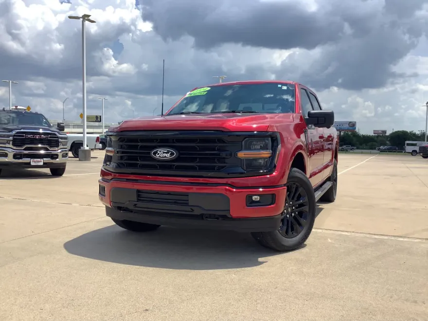 2024 Ford F-150 XLT photo 1