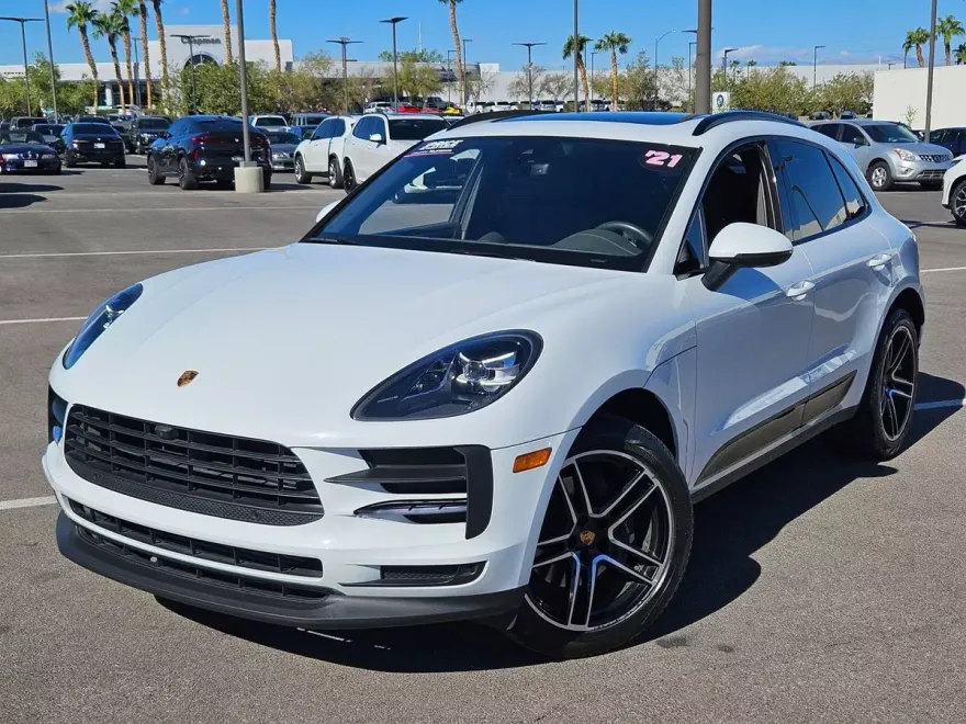 2021 Porsche Macan Base photo 1