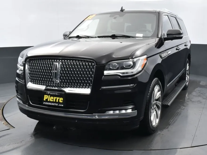 2022 Lincoln Navigator Reserve photo 1