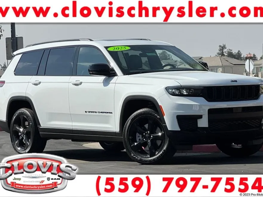 2025 Jeep Grand Cherokee Altitude photo 1