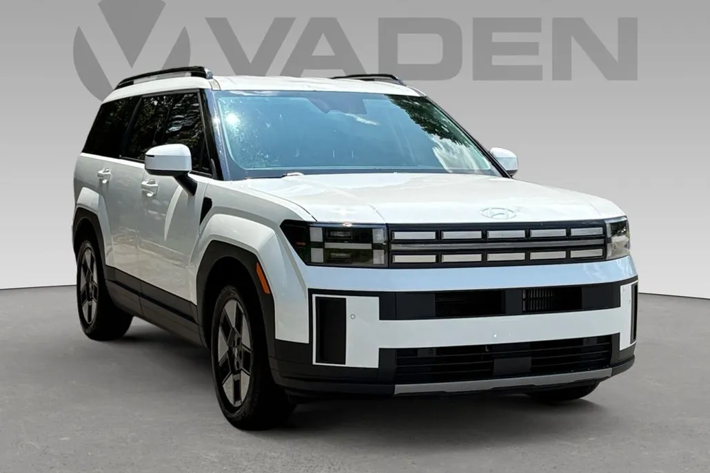 2024 Hyundai Santa Fe SEL photo 1