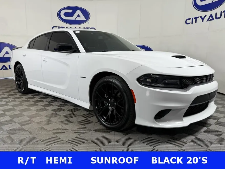 2019 Dodge Charger R/T photo 1