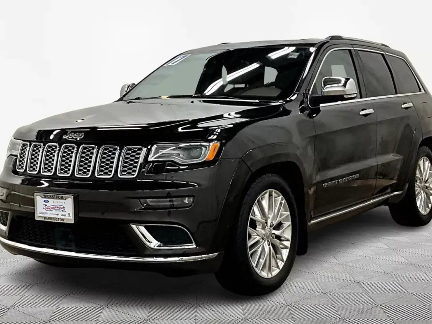 2017 Jeep Grand Cherokee Summit photo 1