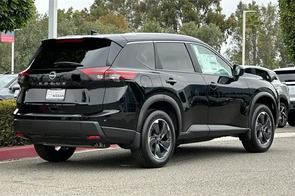 2025 Nissan Rogue SV photo 1