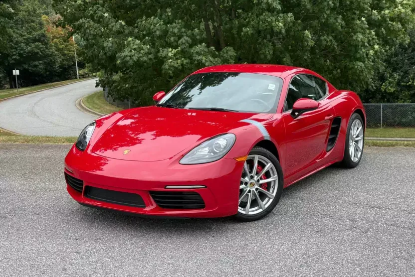 2019 Porsche Cayman S photo 1