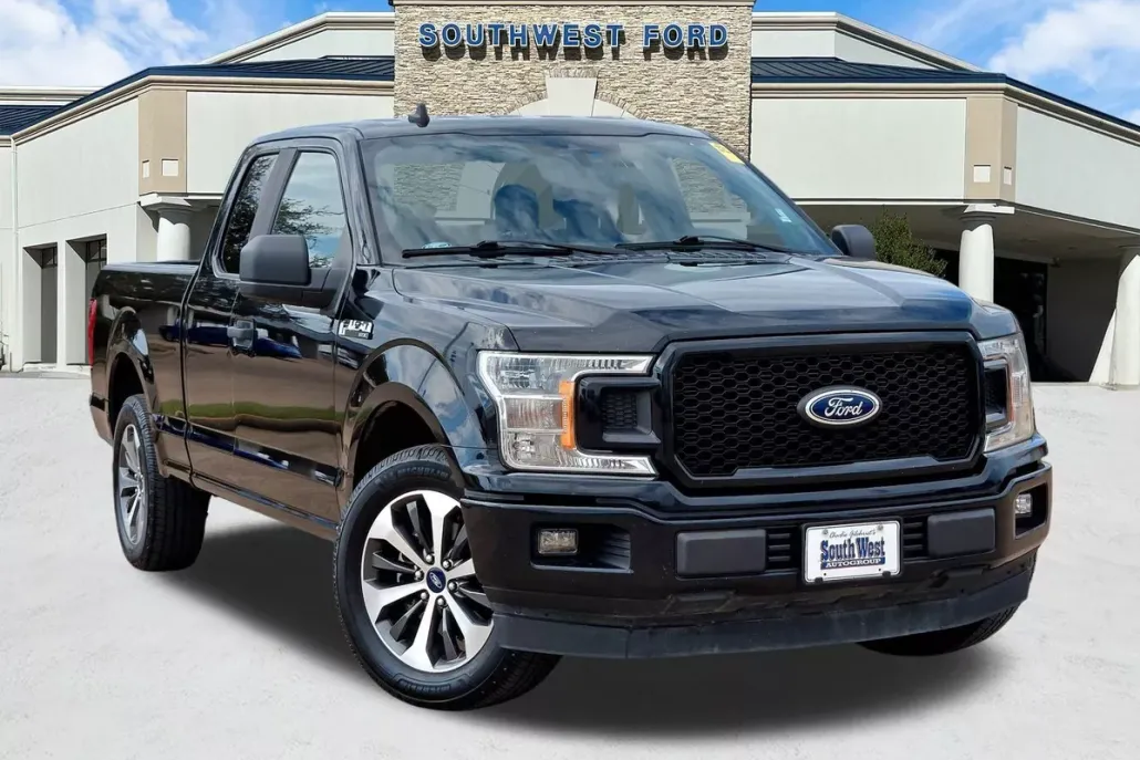 2020 Ford F-150 XL photo 1