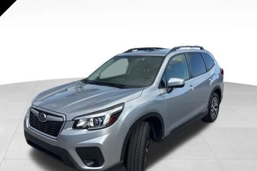 2020 Subaru Forester Premium photo 1