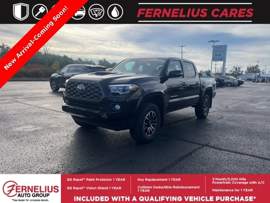 2023 Toyota Tacoma TRD Sport photo 1