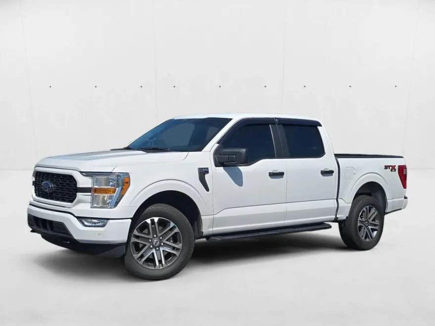 2022 Ford F-150 XL photo 1