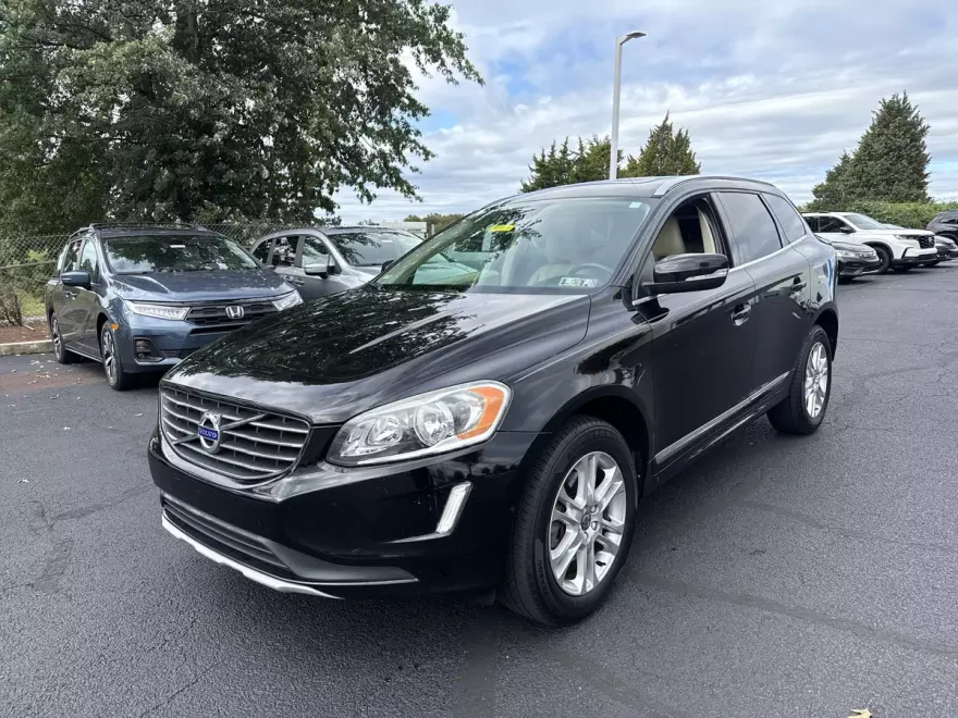 2016 Volvo XC60 T5 Premier photo 1