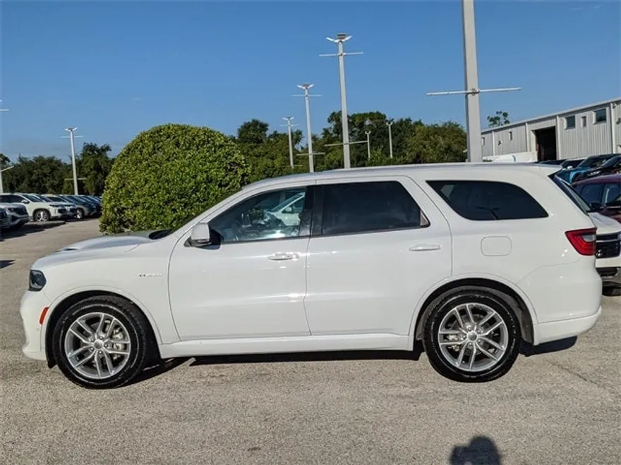2022 Dodge Durango R/T Plus photo 1