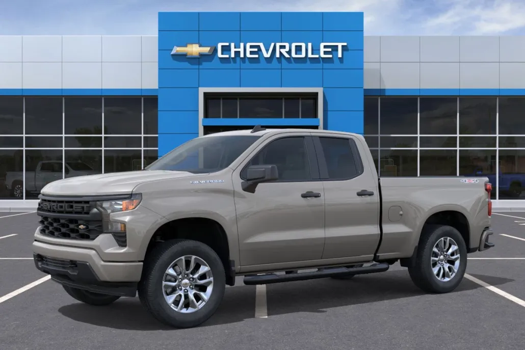 2026 Chevrolet Silverado 1500 Custom photo 1