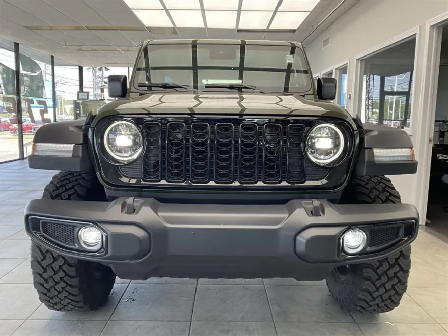 2024 Jeep Wrangler Willys photo 1