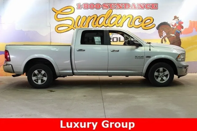 2014 Ram 1500 SLT photo 1