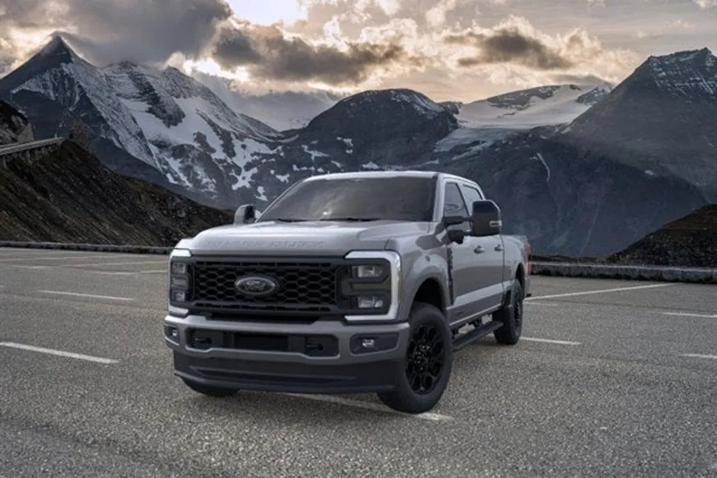 2025 Ford F-350 photo 1
