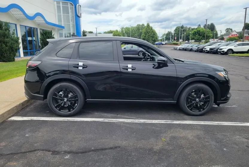 2026 Honda HR-V Sport photo 1